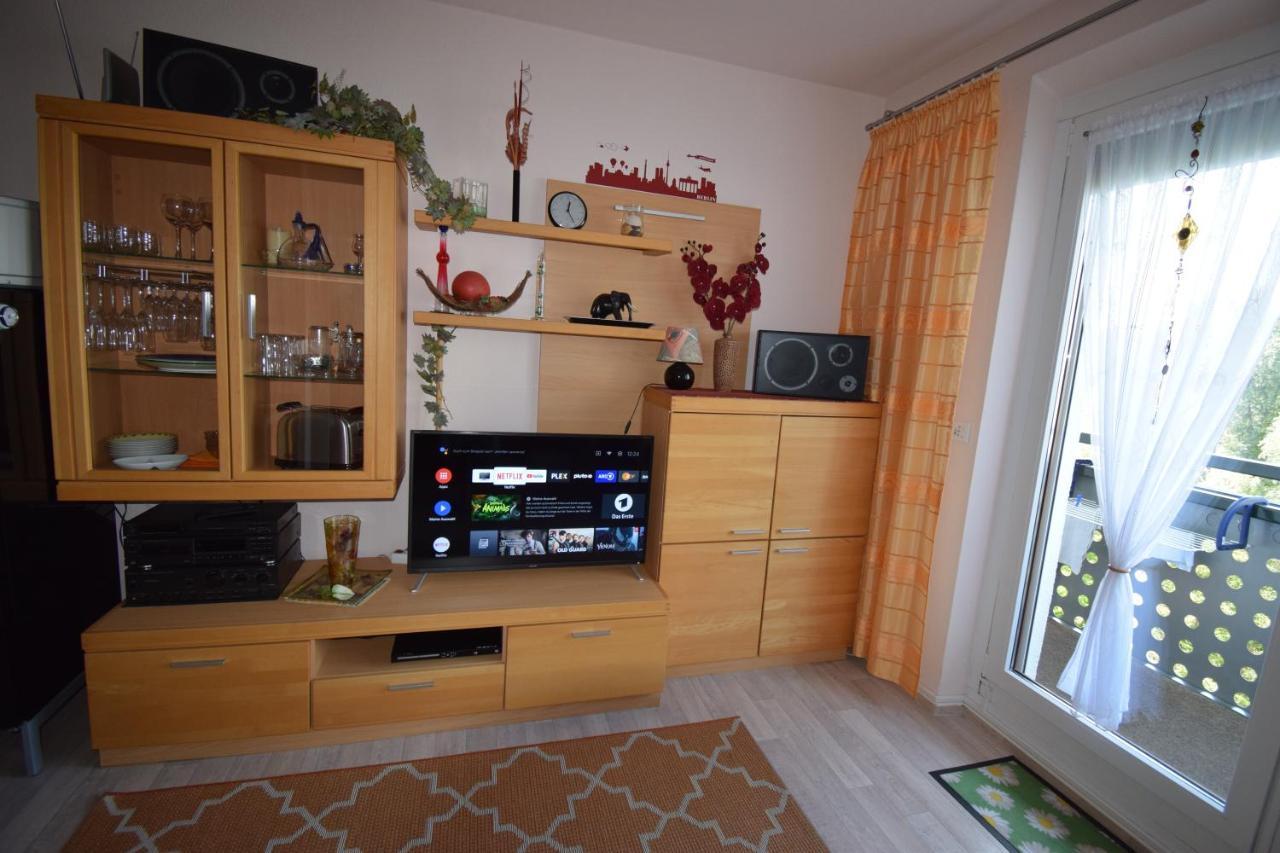 2-Zimmer-Ferienwohnung "Garten Der Welt" 베를린 외부 사진