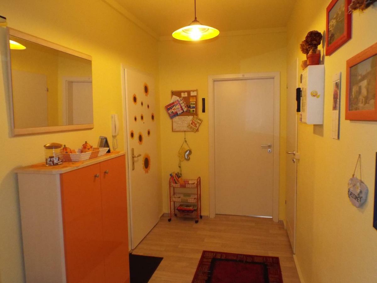 2-Zimmer-Ferienwohnung "Garten Der Welt" 베를린 외부 사진