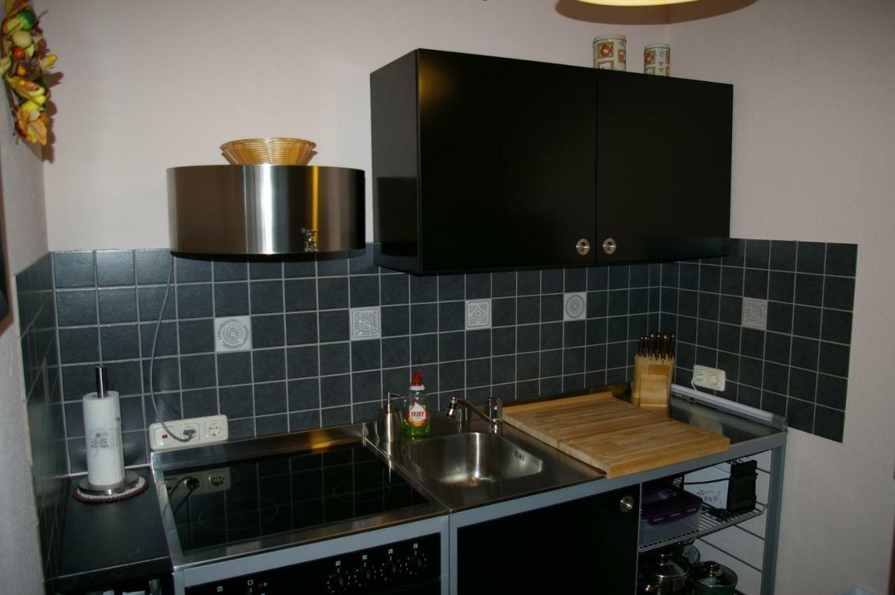 2-Zimmer-Ferienwohnung "Garten Der Welt" 베를린 외부 사진